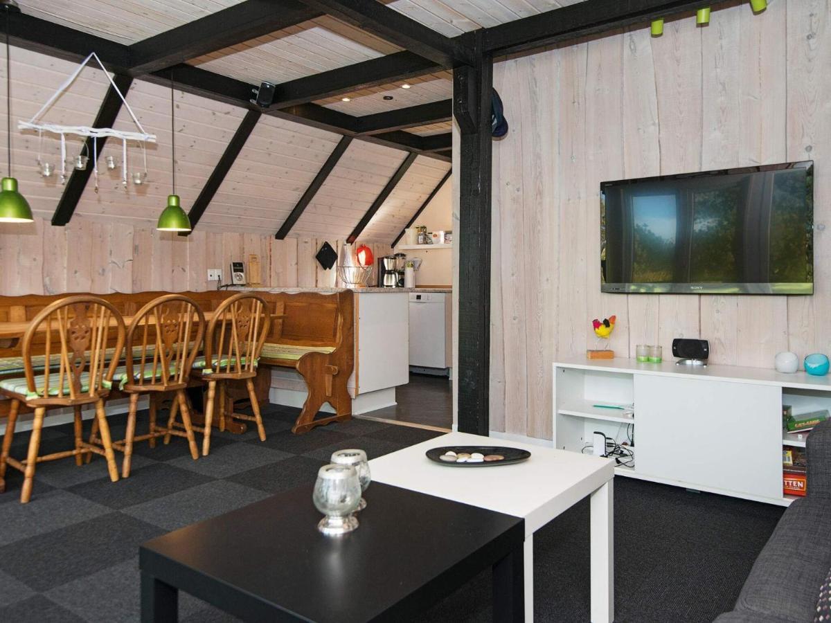6 Person Holiday Home In R M Toftum  Exterior photo